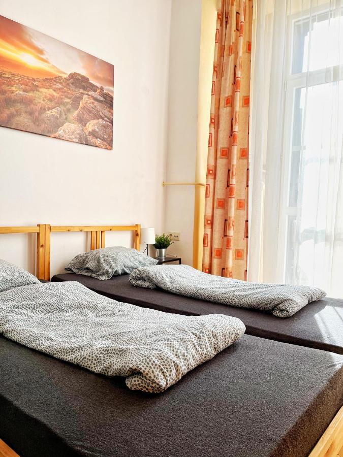 Nice Room In City Centre Krasków Eksteriør bilde