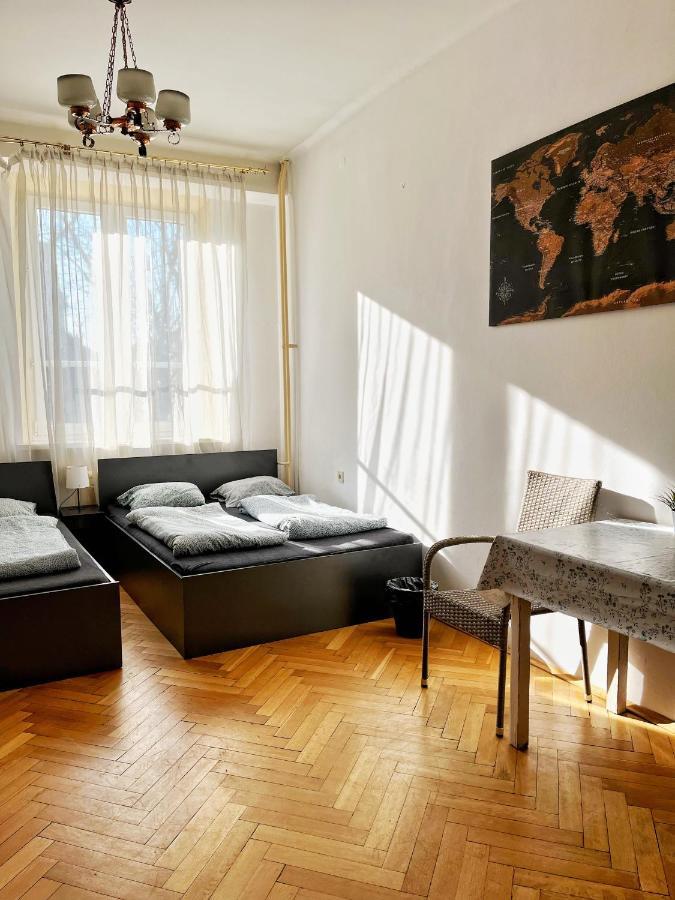 Nice Room In City Centre Krasków Eksteriør bilde